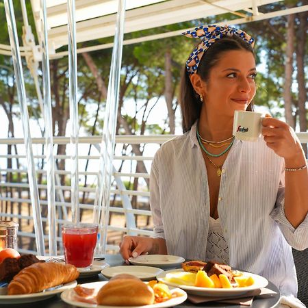 אלבה אדריאטיקה Hotel Lido מראה חיצוני תמונה