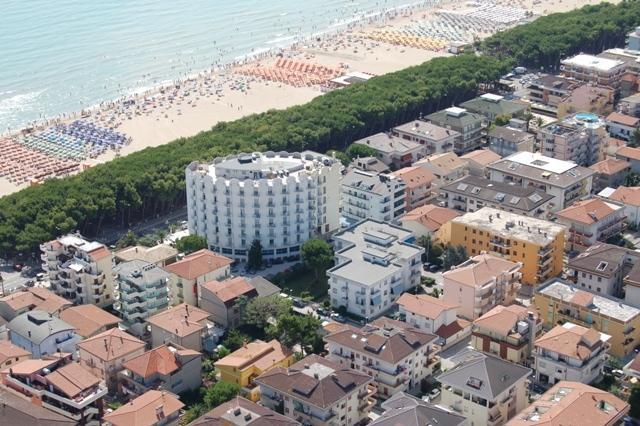 אלבה אדריאטיקה Hotel Lido מראה חיצוני תמונה